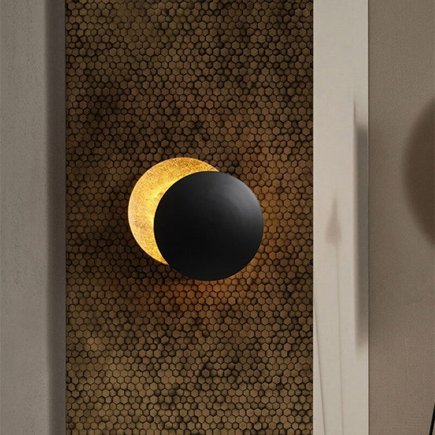 Eclipse | Wandlamp met zonsverduistering